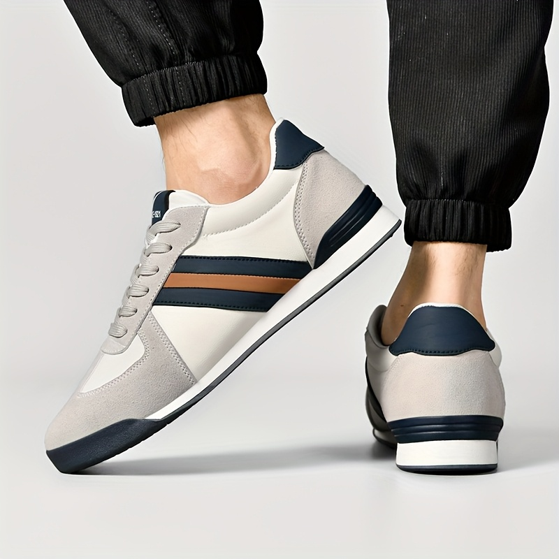 Zapatillas de cuero Tiziano: Estilo atemporal, comodidad superior