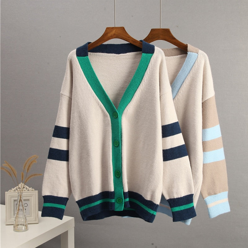 Suéter Avalon cómodo oversize con cuello en V